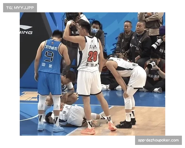 CBA总冠军奖杯“牟作云杯”启动全国巡回展览，首站北京